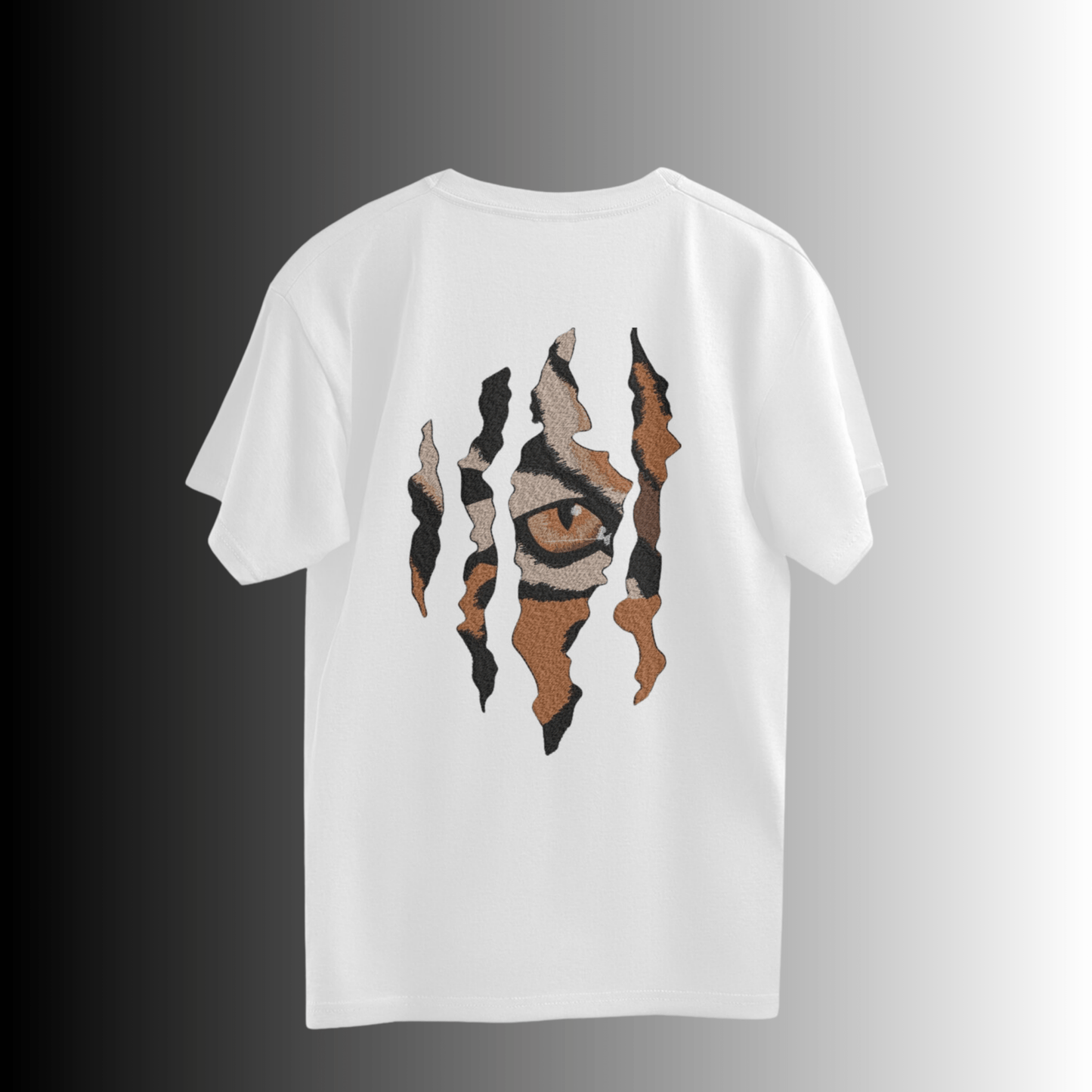 "DASHYDOZE Premium Oversized White T-Shirt – Unisex Streetwear with Logo & Graphic Back Print" - Dashydoze